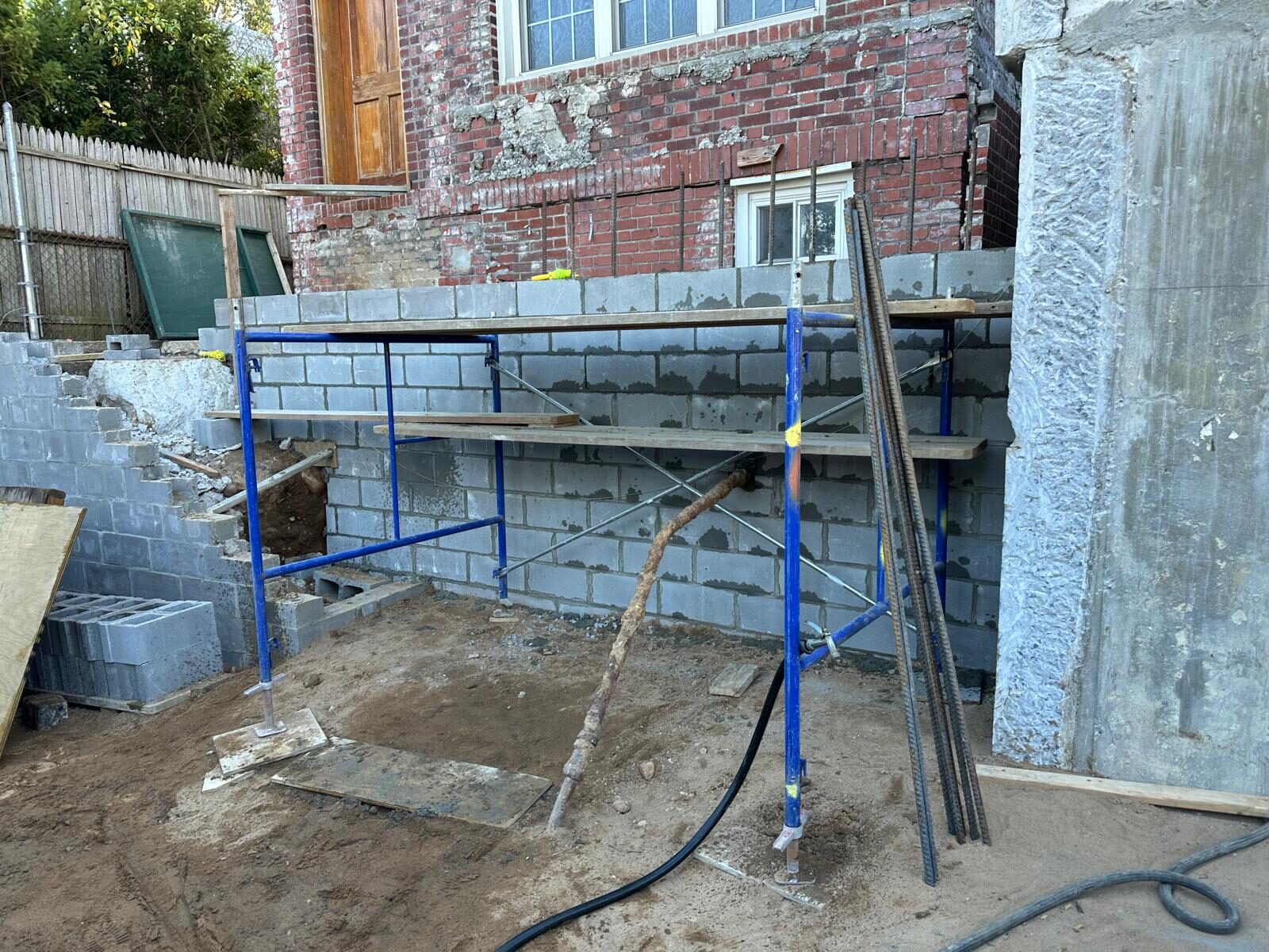Egress block foundation wall construction - Queens NY